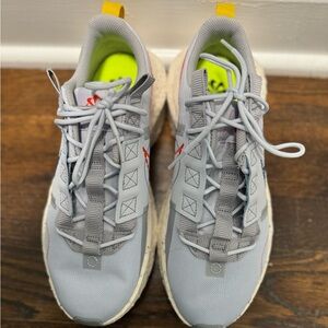 Nike Black and White Sneakers